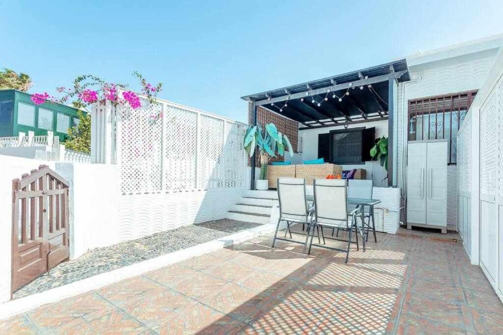 Summer Dreams Beach House Playa Honda  Extérieur photo